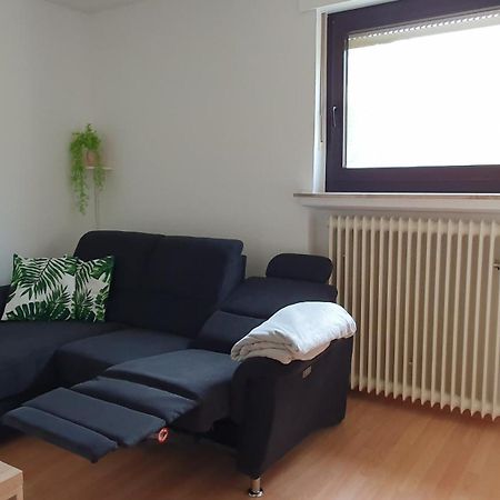 Kleine Ferienwohnung In Ruhiger Lage Herzogenrath Bagian luar foto