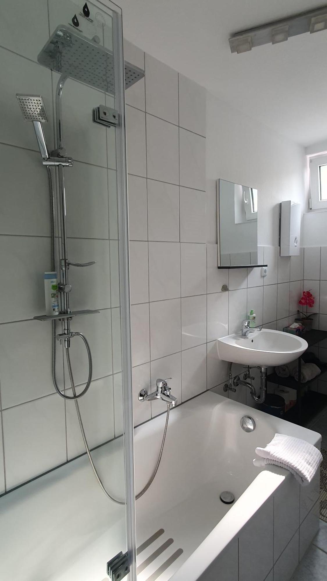 Kleine Ferienwohnung In Ruhiger Lage Herzogenrath Bagian luar foto